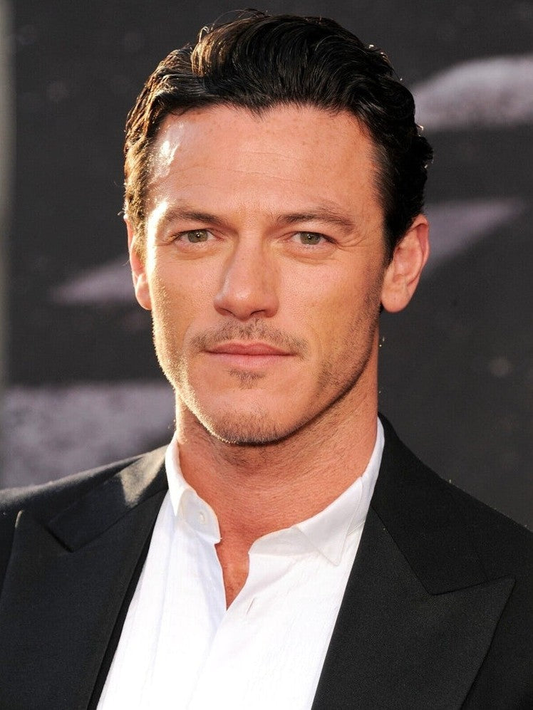 Luke Evans 8.5 x 11 Candid Color Photograph Art Print Photo Picture Collectibles:Photographic Images:Photographs Style Your Walls